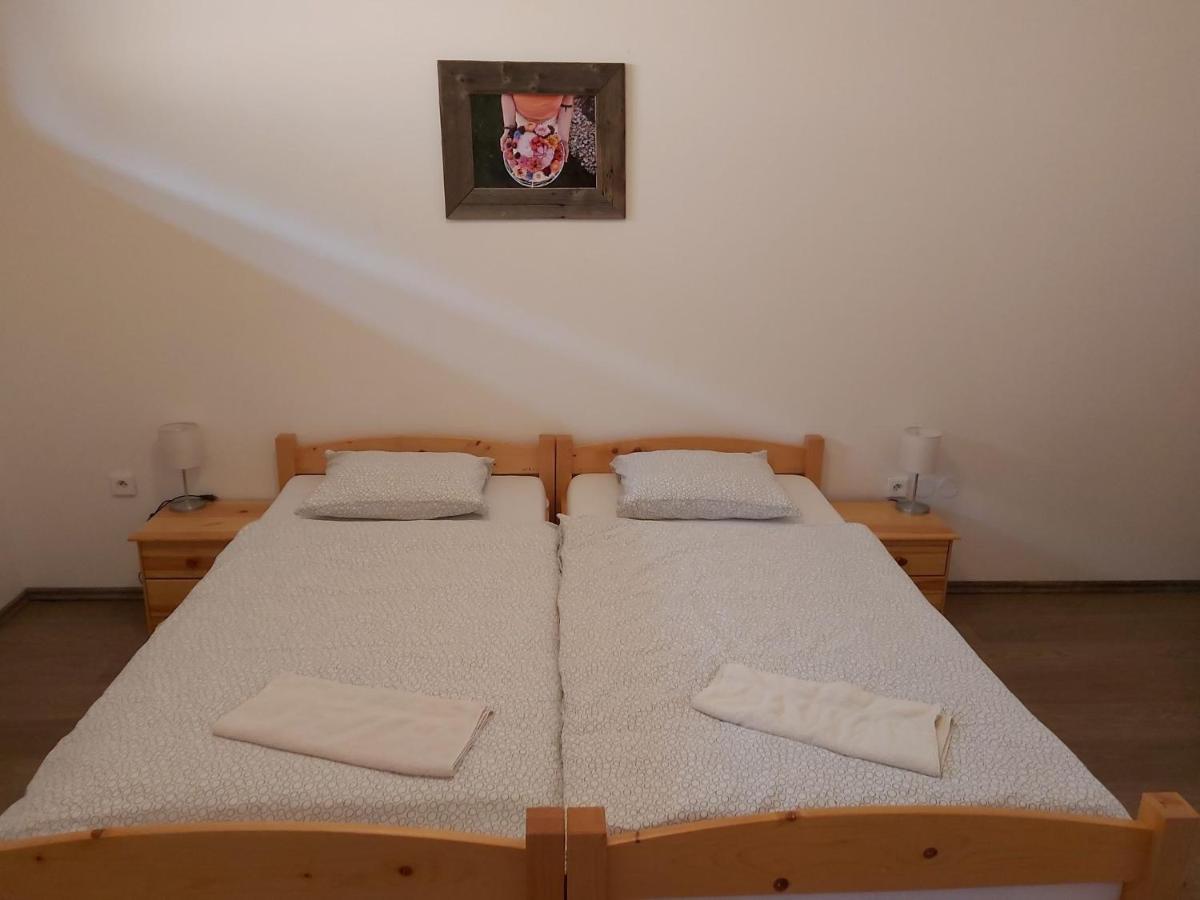 Pivni Lednice Lhota pod Libcany المظهر الخارجي الصورة